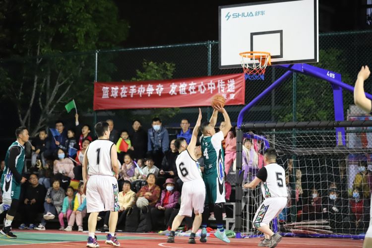 诸多成功的 诸多成功的