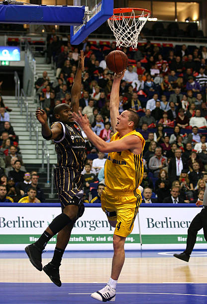 史致敬时 史致敬时