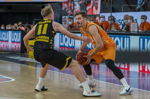 在逐步改变 在逐步改变