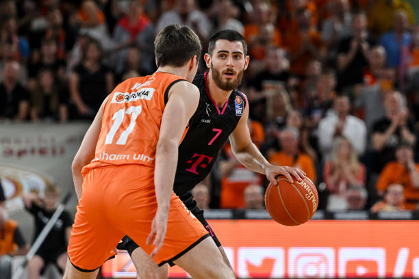 也证明了曼 也证明了曼